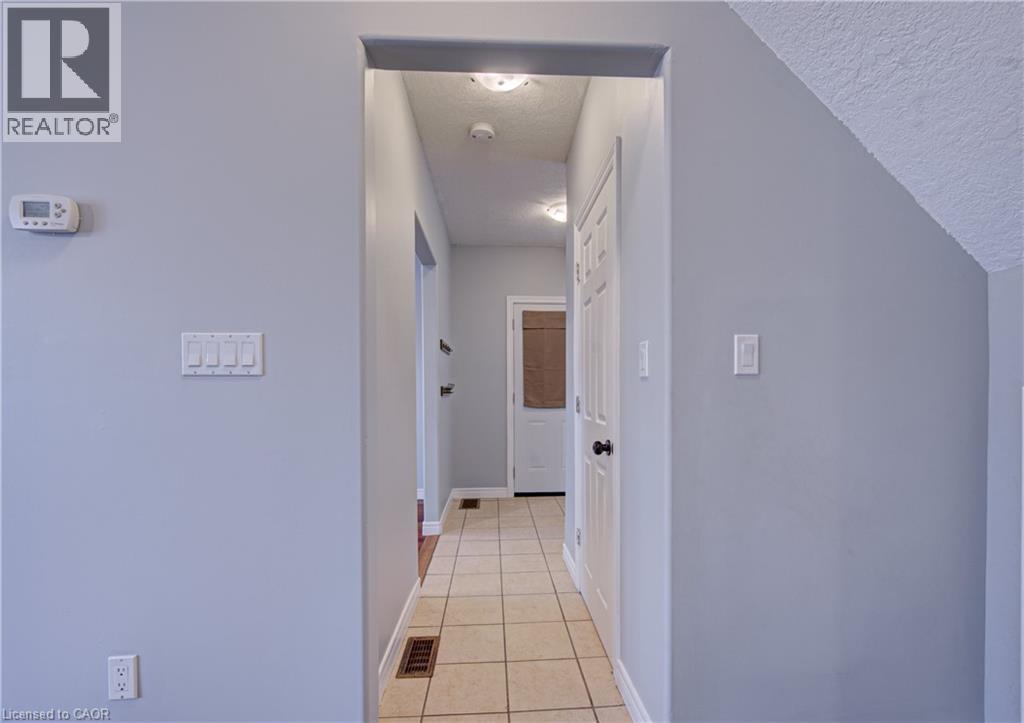 281 Courtland Avenue E, Kitchener, Ontario  N2G 2V8 - Photo 13 - 40831606