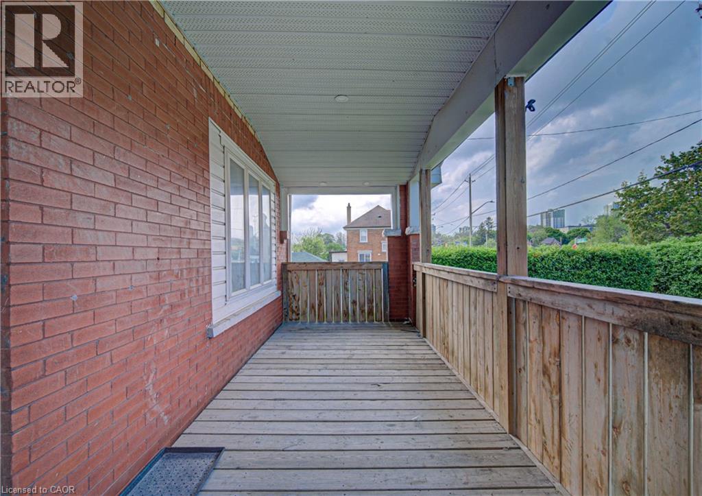 281 Courtland Avenue E, Kitchener, Ontario  N2G 2V8 - Photo 5 - 40831606