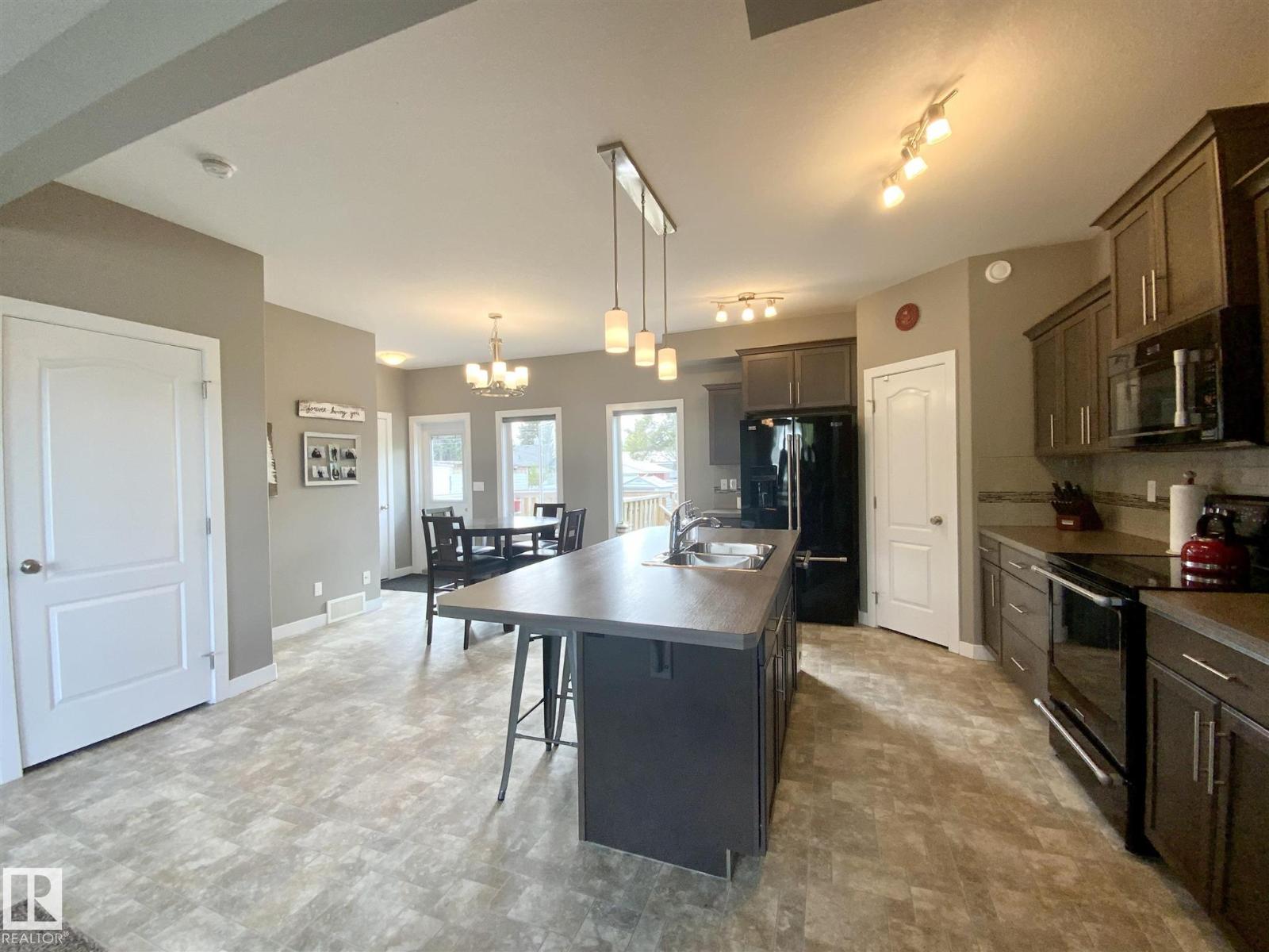 4506 53 St, Wetaskiwin, Alberta  T9A 1R3 - Photo 4 - E4488866