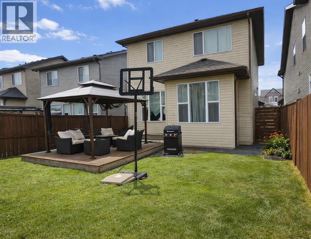 1580 New Brighton Drive SE, Calgary, Alberta  T2Z 0P8 - Photo 2 - A2293990