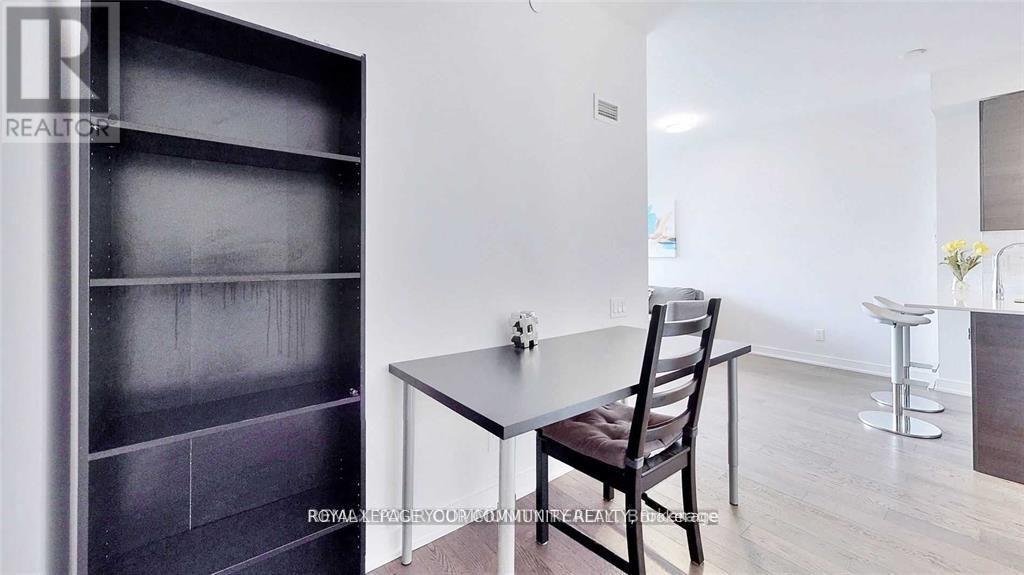 518 - 57 St Joseph Street, Toronto, Ontario  M5S 0C5 - Photo 23 - C13152396