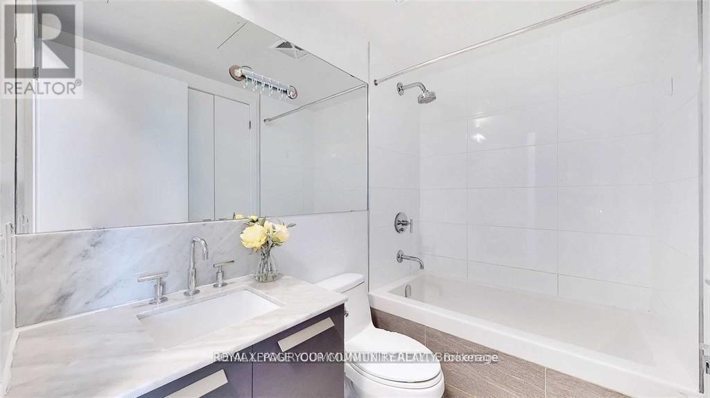 518 - 57 St Joseph Street, Toronto, Ontario  M5S 0C5 - Photo 26 - C13152396