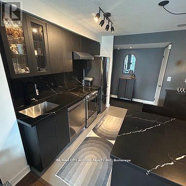 1505 - 15 Fort York Blvd Boulevard, Toronto, Ontario  M5V 3Y4 - Photo 4 - C13152404