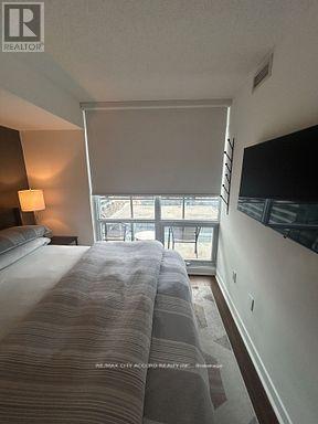 1505 - 15 Fort York Blvd Boulevard, Toronto, Ontario  M5V 3Y4 - Photo 8 - C13152404