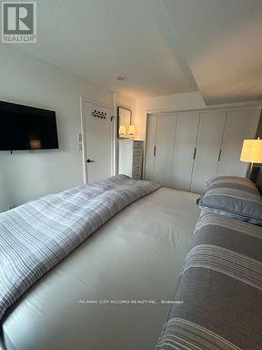1505 - 15 Fort York Blvd Boulevard, Toronto, Ontario  M5V 3Y4 - Photo 9 - C13152404