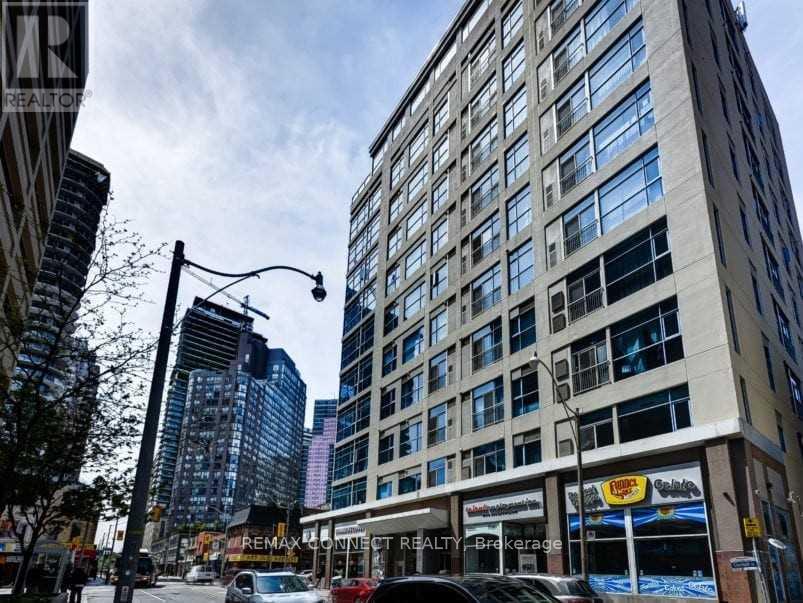 1006 - 8 Wellesley Street E, Toronto, Ontario M4Y 3B2 - Photo 2 - C13152418