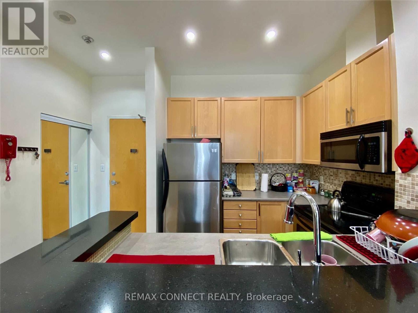 1006 - 8 Wellesley Street E, Toronto, Ontario M4Y 3B2 - Photo 4 - C13152418
