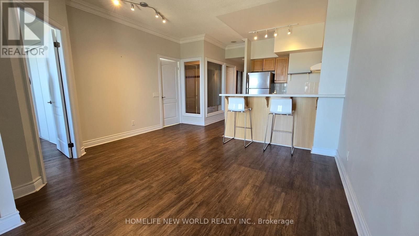 1202 - 2 CLAIRTRELL ROAD, Toronto, Ontario