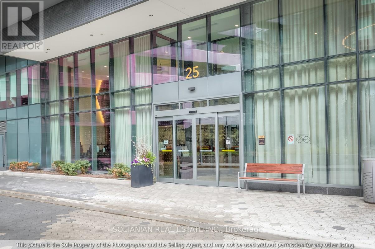 1020 - 25 Adra Grado Way Sw, Toronto, Ontario  M2J 0H6 - Photo 2 - C13152436