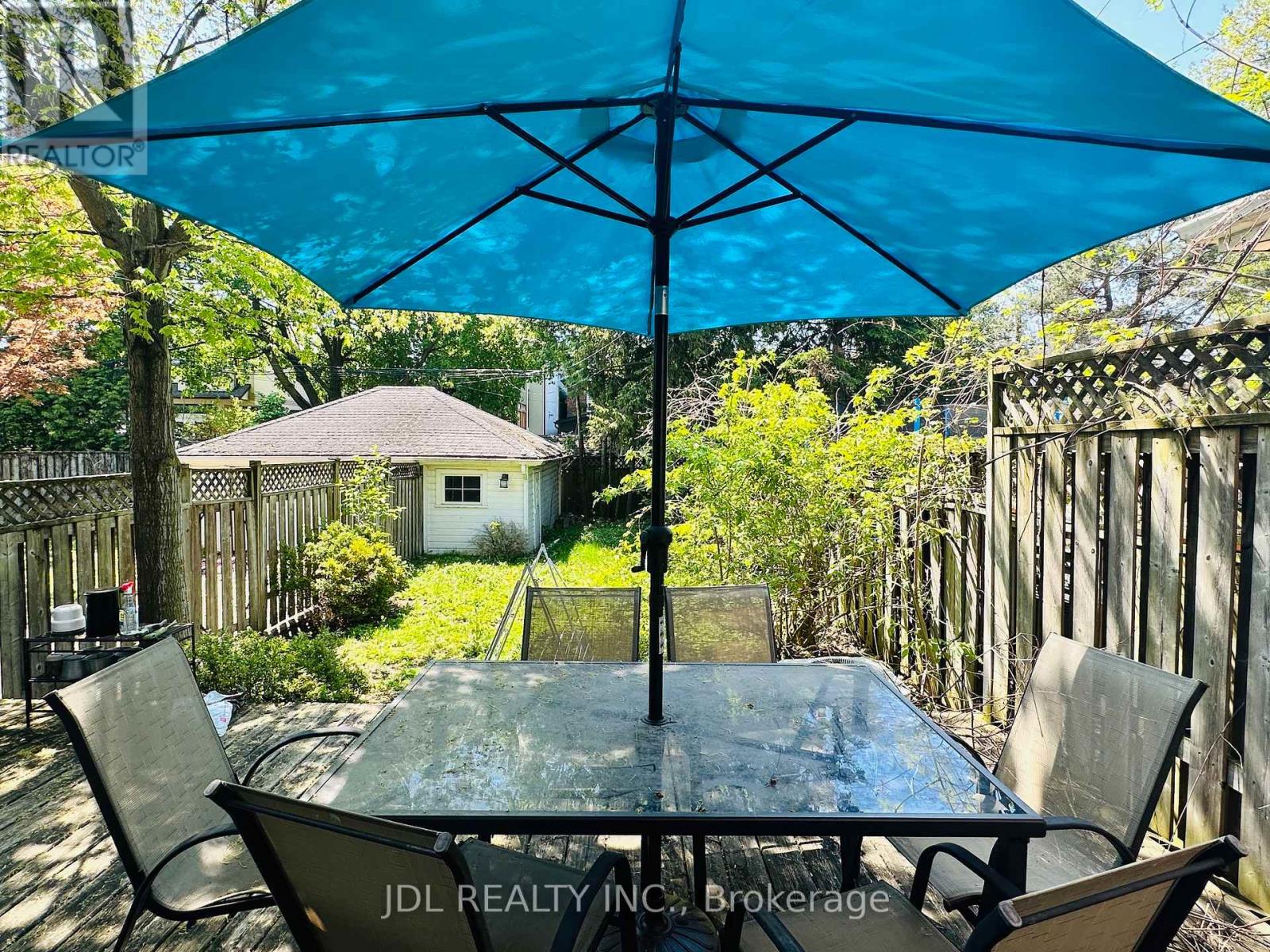 301 Old Orchard Grove, Toronto, Ontario M5M 2E6 - Photo 12 - C13152442