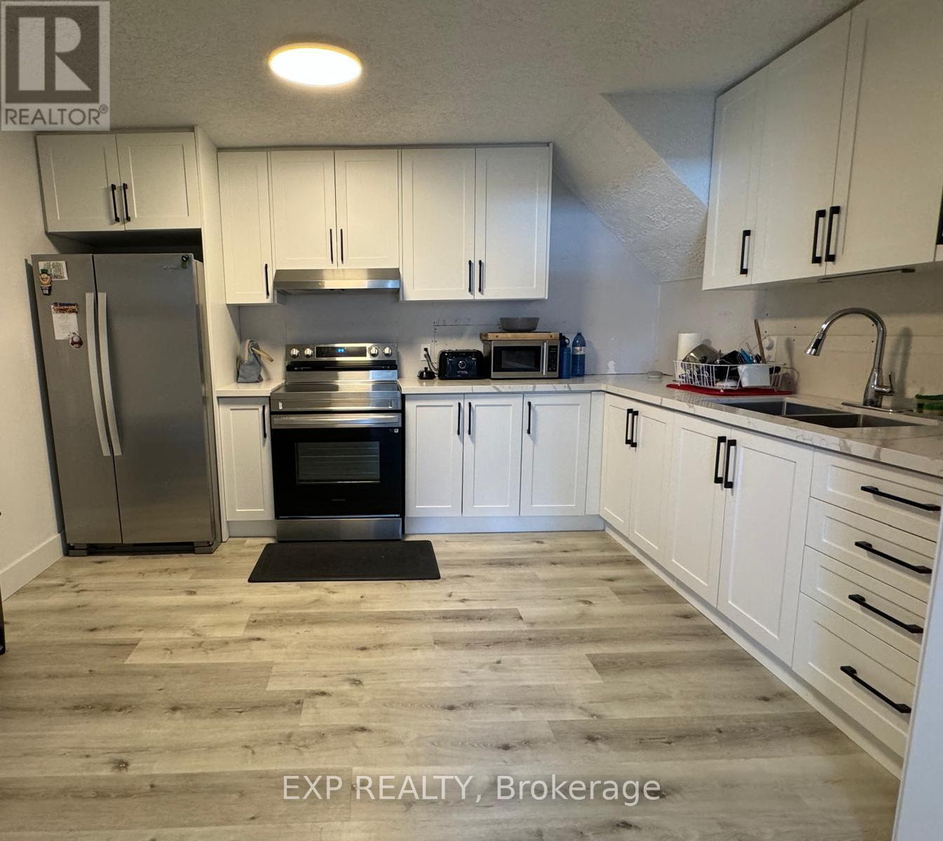 Bsmt - 254 Hillside Drive, Mississauga, Ontario L5M 1G5 - Photo 3 - W13137440