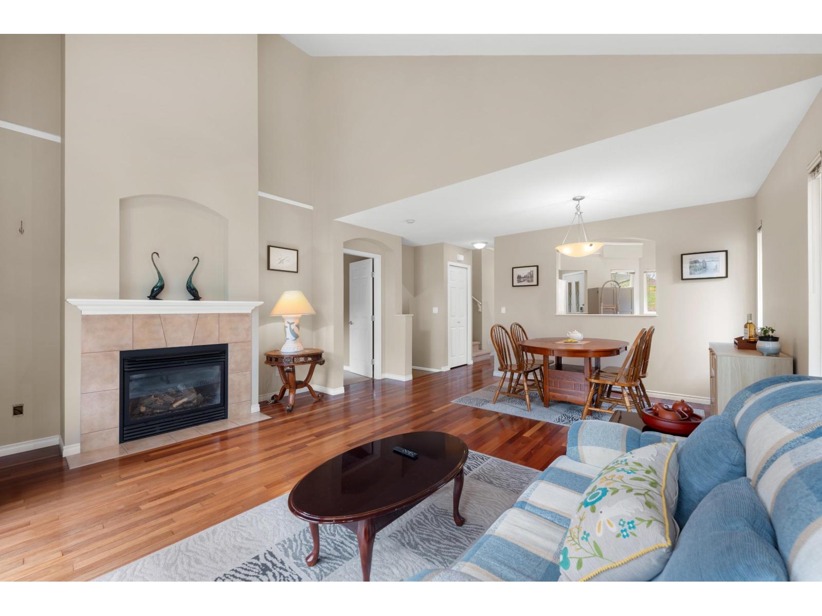 62 15133 29a Avenue, Surrey, British Columbia  V4P 3G4 - Photo 3 - R3125981