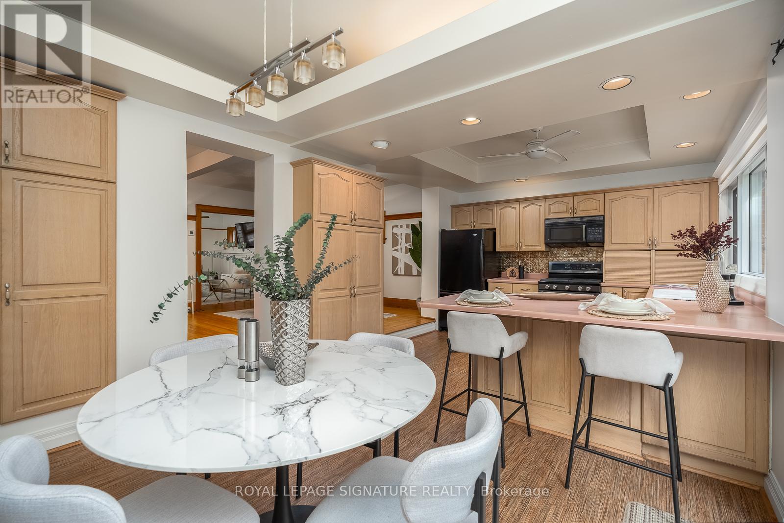 76 Highcroft Road, Toronto, Ontario  M4L 3G5 - Photo 15 - E13152348