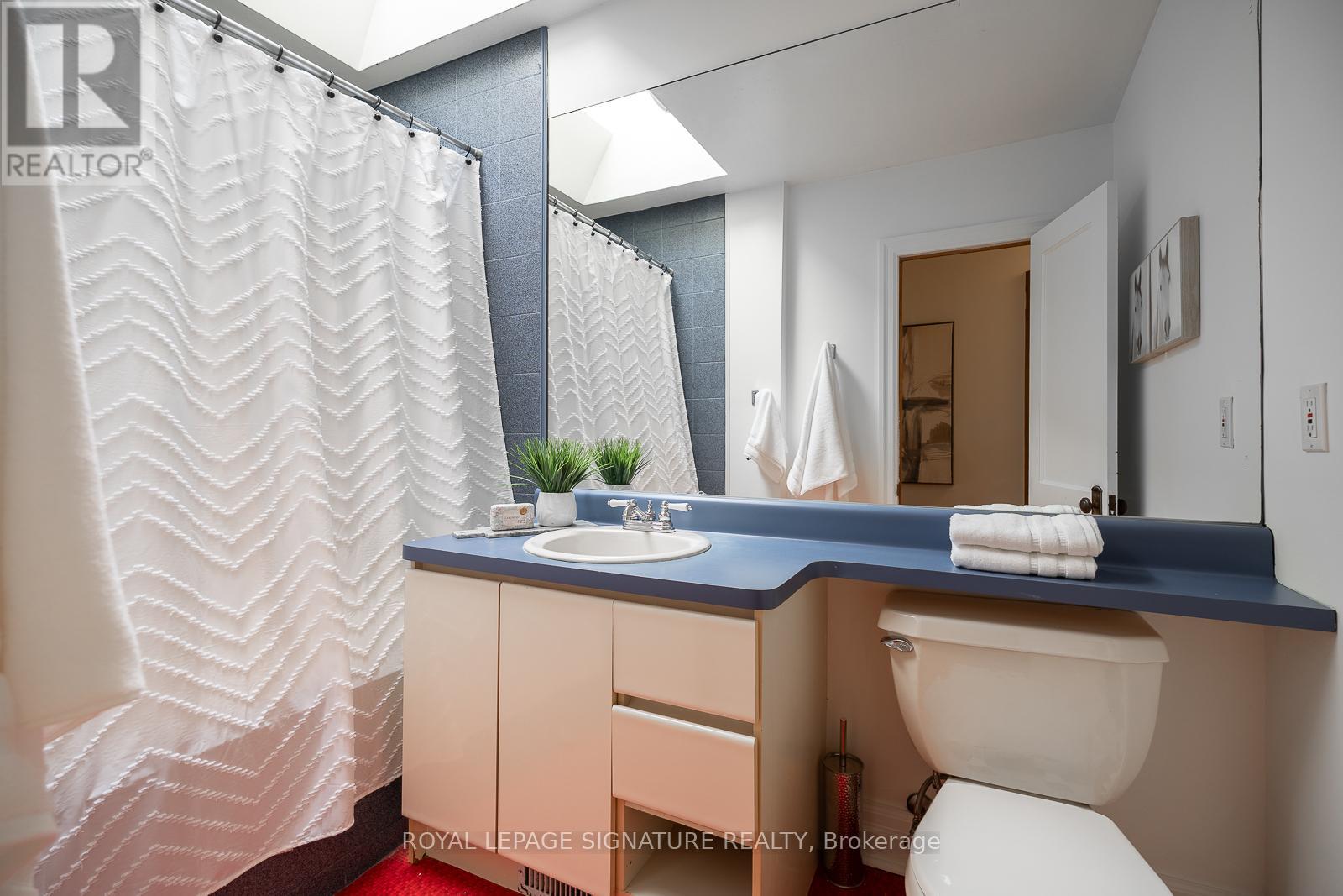 76 Highcroft Road, Toronto, Ontario  M4L 3G5 - Photo 26 - E13152348
