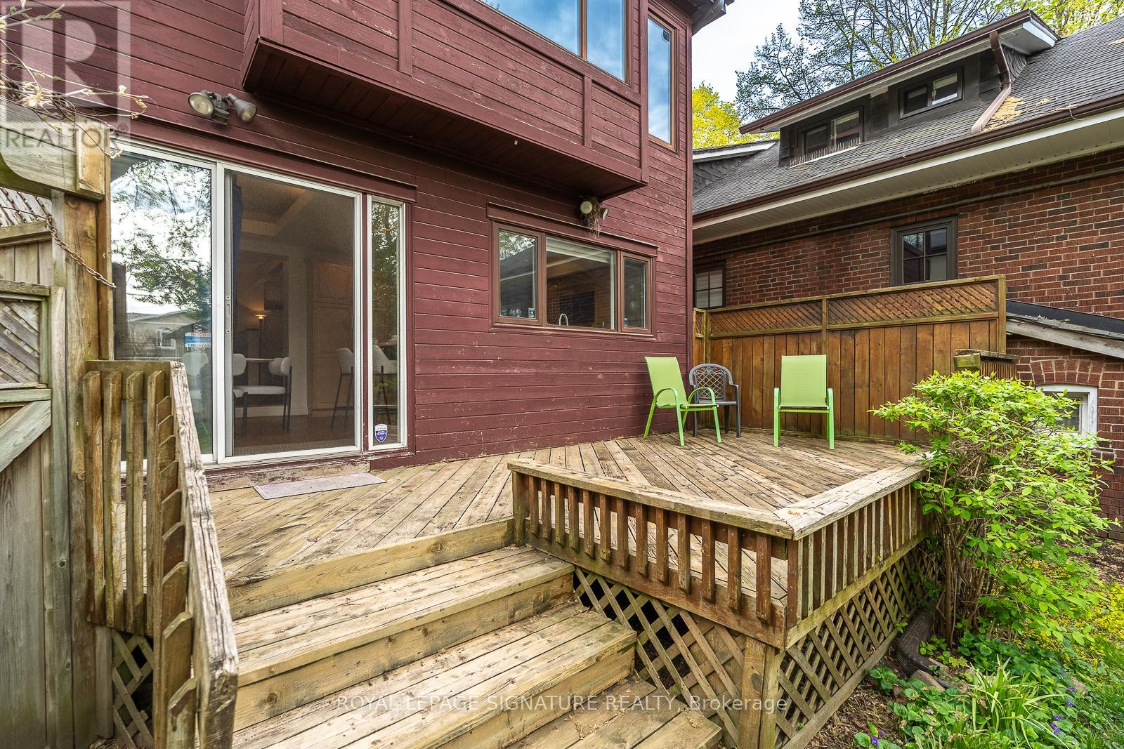 76 Highcroft Road, Toronto, Ontario  M4L 3G5 - Photo 33 - E13152348