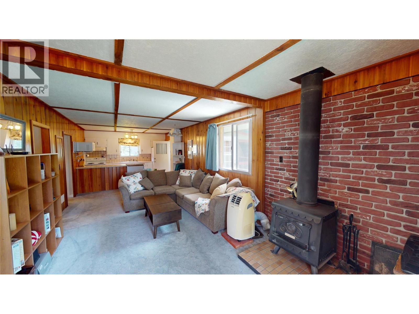 2401 Garbutts Lake Road, Fort Steele, British Columbia V0B 2J0 - Photo 10 - 10384115