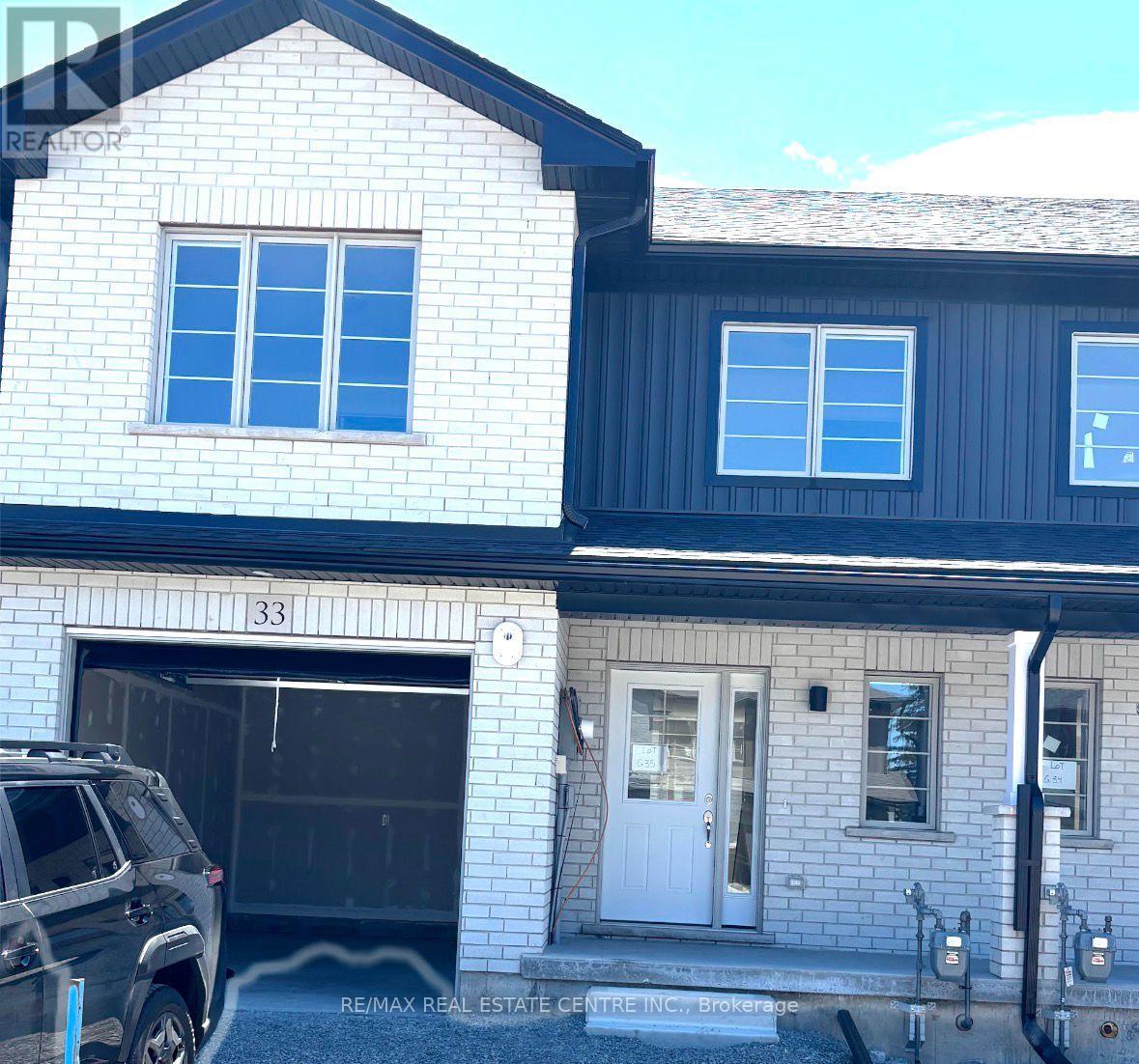 33 Strath Crescent, Springwater, Ontario  L0L 1P0 - Photo 2 - S13152384