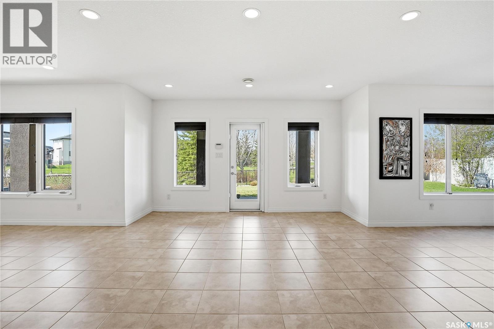 2431 Linner Bay, Regina, Saskatchewan  S4V 1K3 - Photo 34 - SK036460