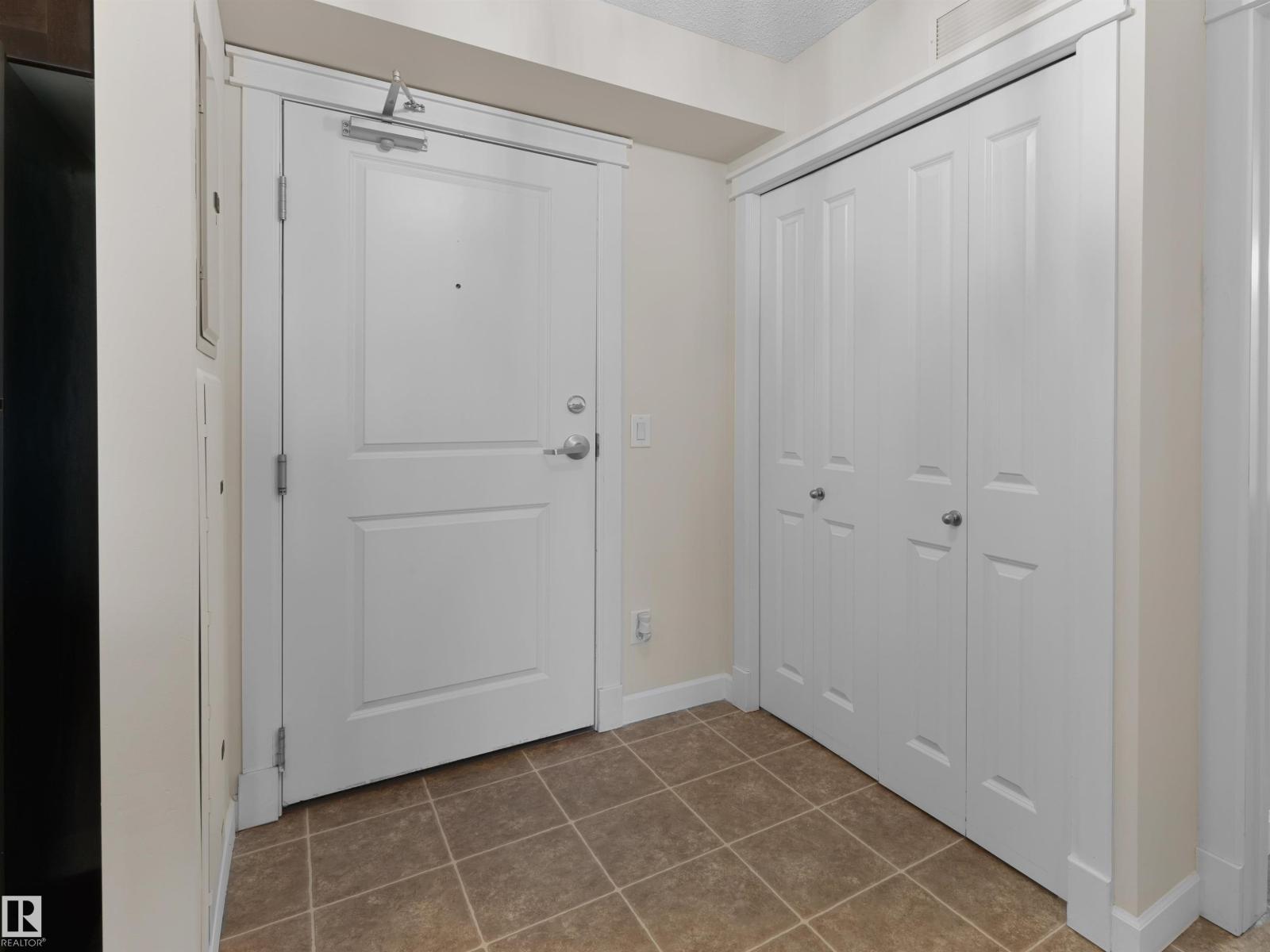 #214 3715 Whitelaw Ln Nw, Edmonton, Alberta  T6W 2C3 - Photo 3 - E4488883