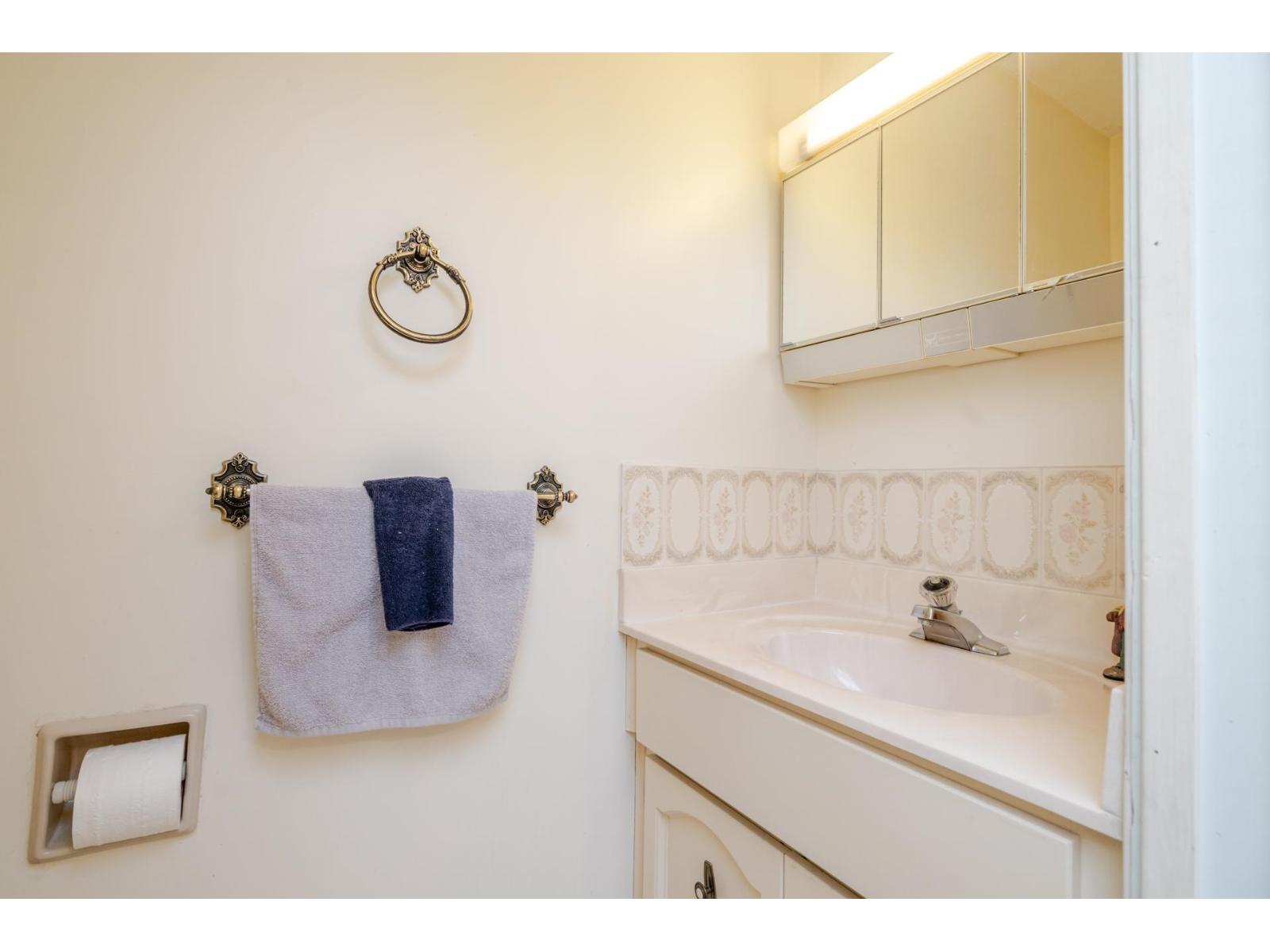 3113 207a Street, Langley, British Columbia  V2Z 2C5 - Photo 27 - R3125200