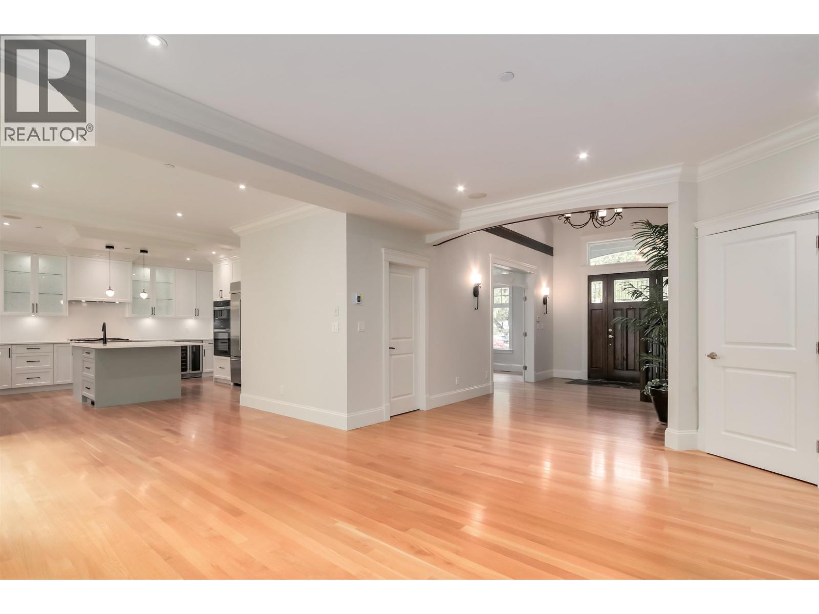 352 St.james Crescent, West Vancouver, British Columbia  V7S 1J8 - Photo 13 - R3125832