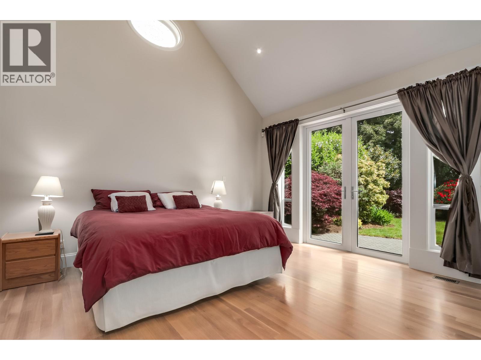 352 St.james Crescent, West Vancouver, British Columbia  V7S 1J8 - Photo 16 - R3125832