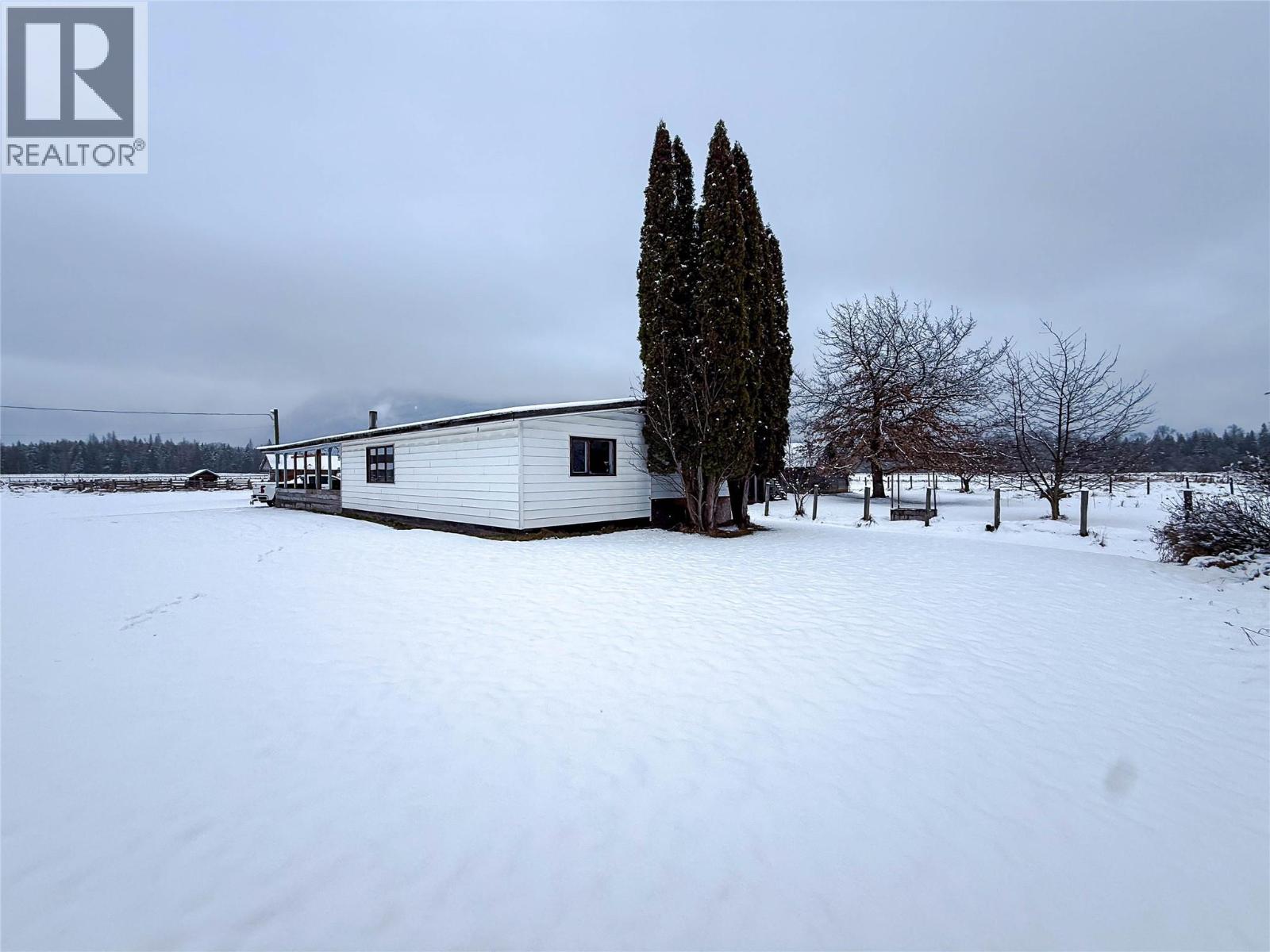 13226 31 Highway, Meadow Creek, British Columbia  V0G 1N0 - Photo 22 - 10376165