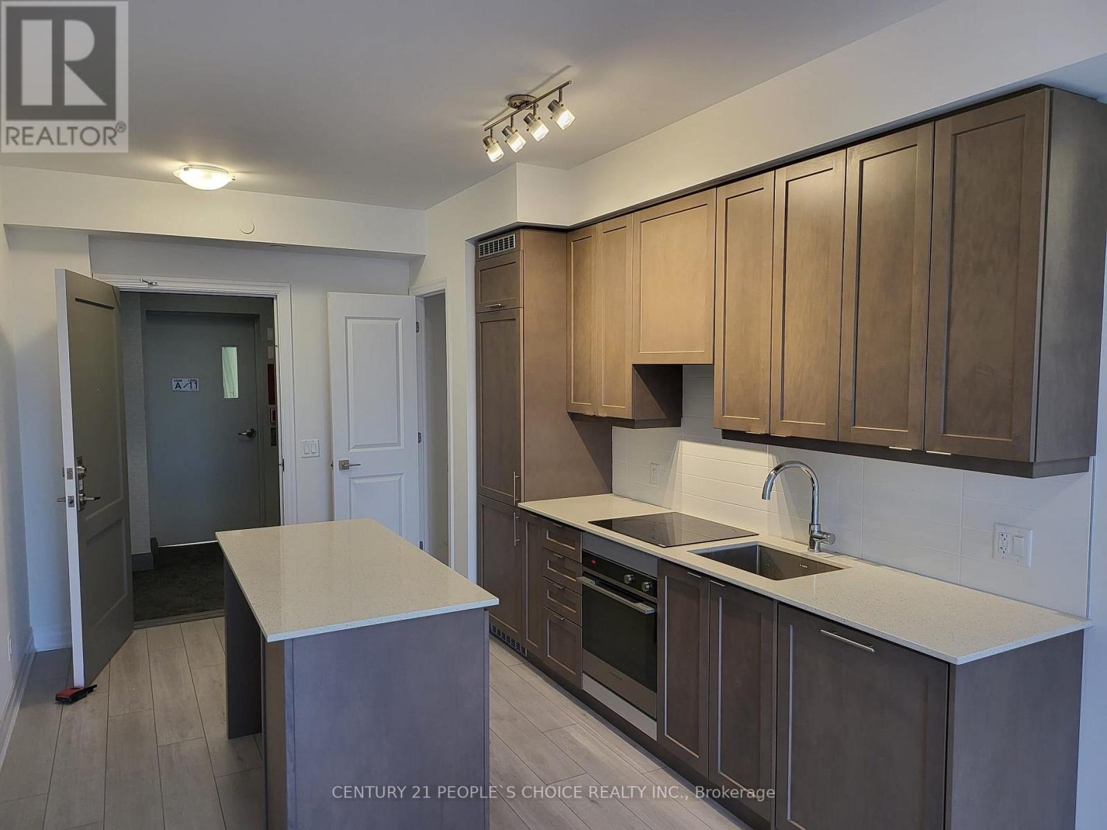 1102 - 30 Elm Drive W, Mississauga, Ontario  L5B 1L9 - Photo 4 - W13152376
