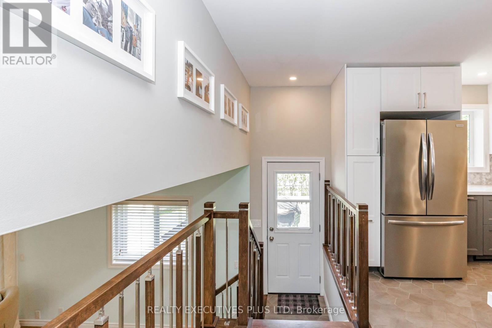 12 Maidstone Crescent, Brampton, Ontario  L6S 2Z5 - Photo 18 - W13152398