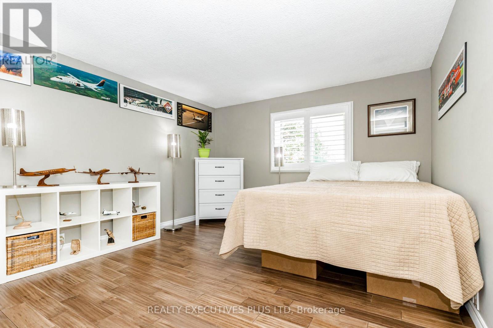 12 Maidstone Crescent, Brampton, Ontario  L6S 2Z5 - Photo 29 - W13152398