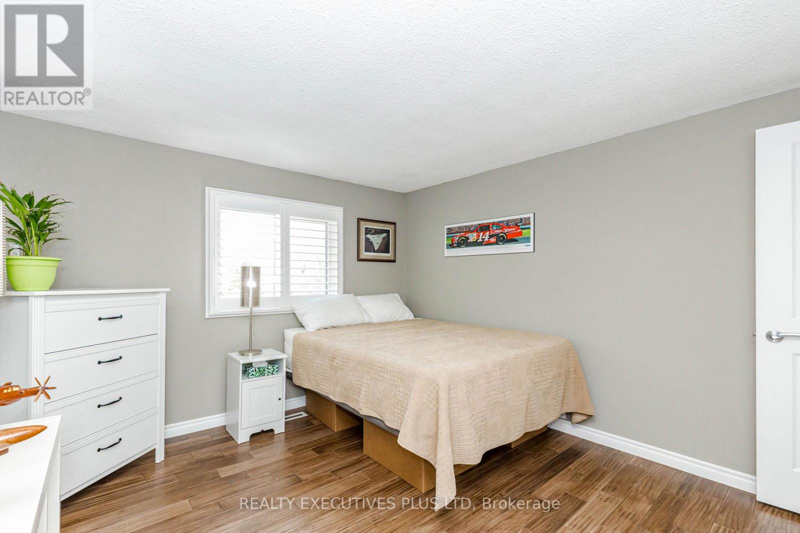 12 Maidstone Crescent, Brampton, Ontario  L6S 2Z5 - Photo 30 - W13152398
