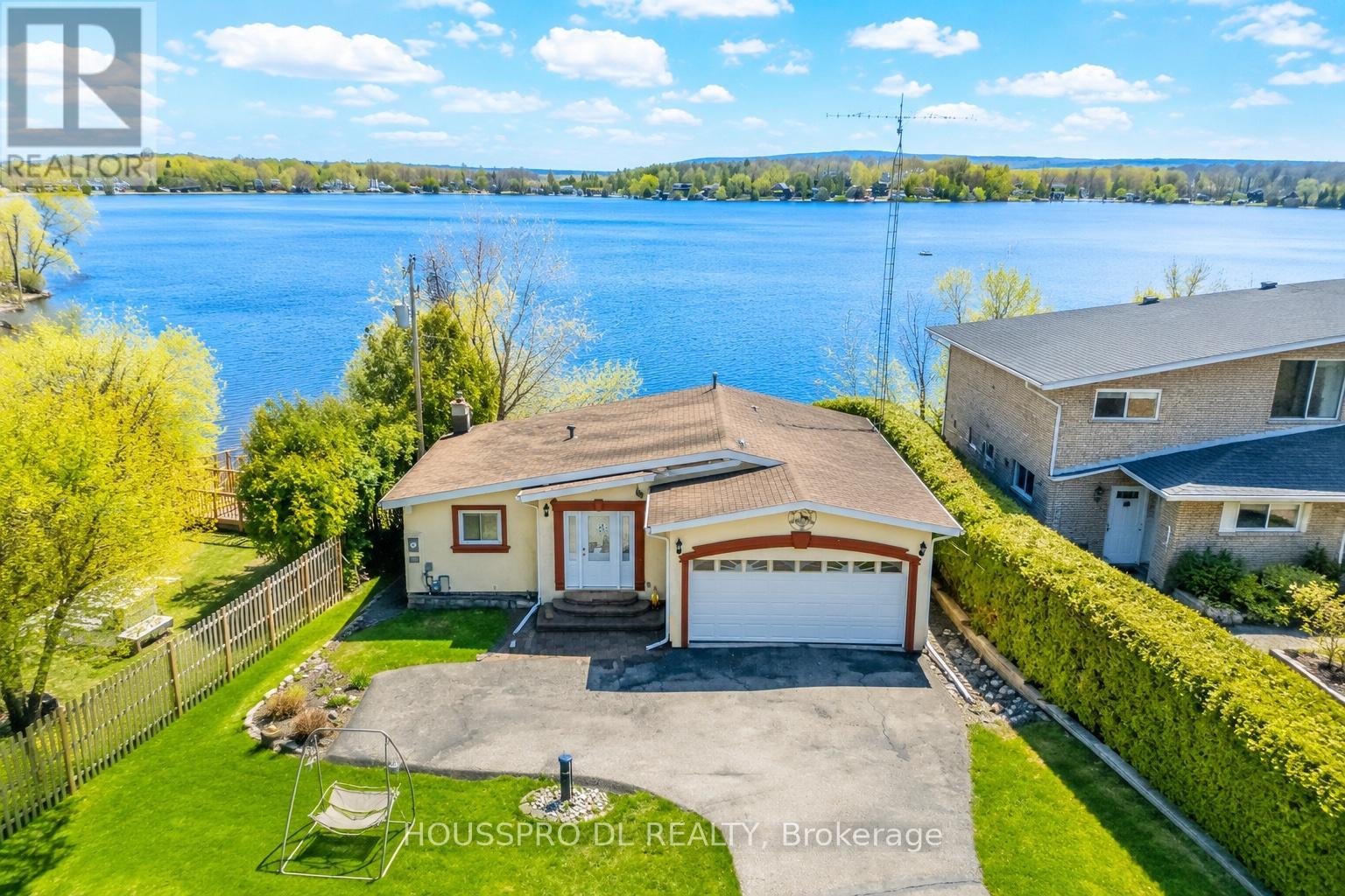 2683 Lakeshore Road E, Oro-Medonte, Ontario  L0L 1T0 - Photo 10 - S13137936