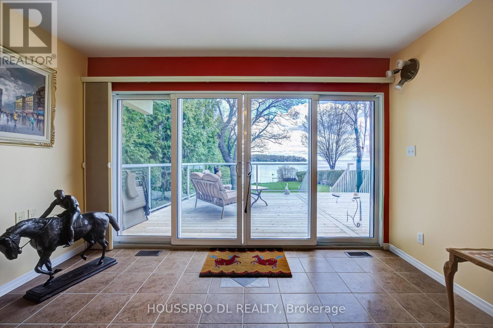 2683 Lakeshore Road E, Oro-Medonte, Ontario  L0L 1T0 - Photo 32 - S13137936