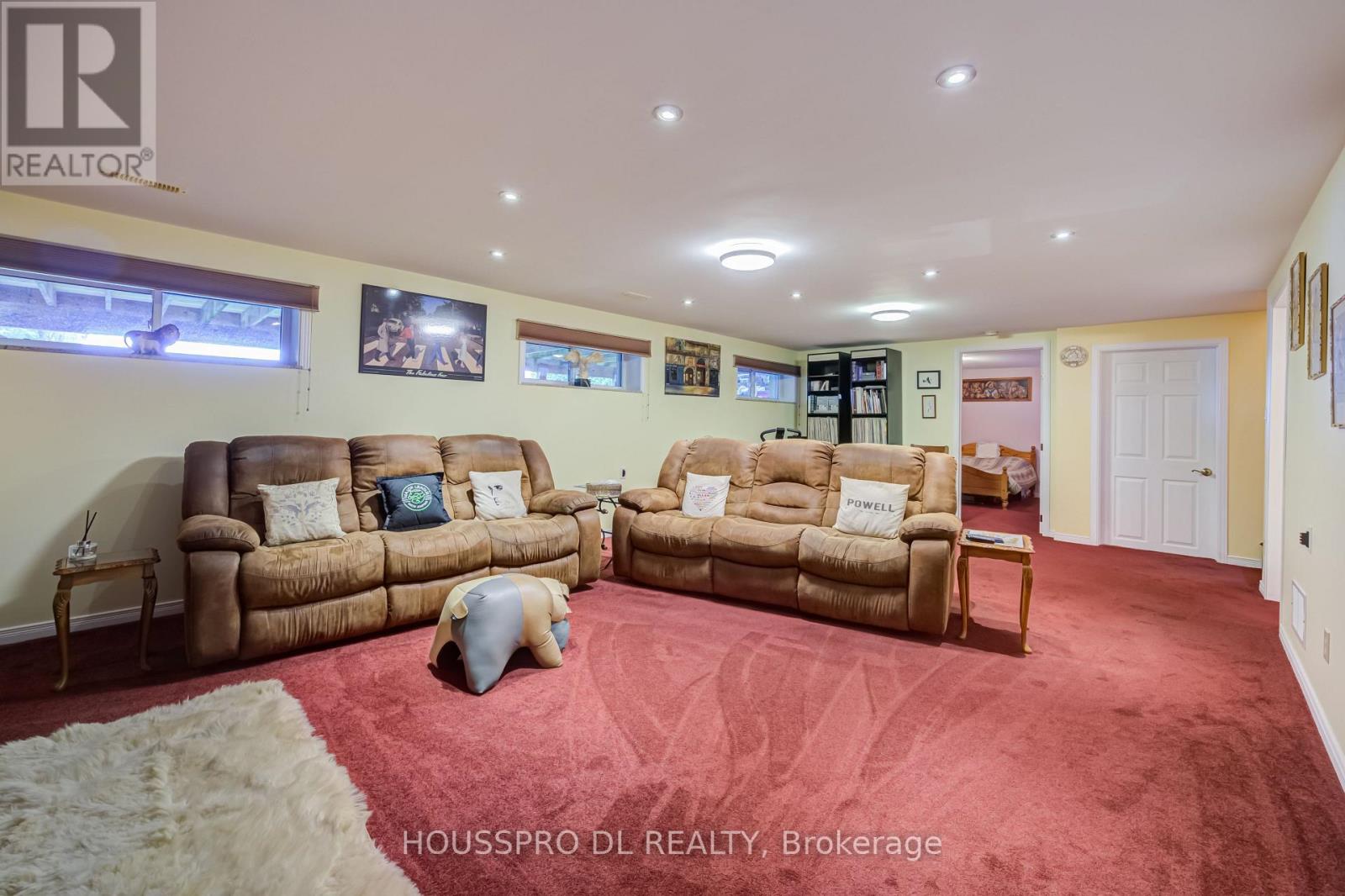 2683 Lakeshore Road E, Oro-Medonte, Ontario  L0L 1T0 - Photo 40 - S13137936