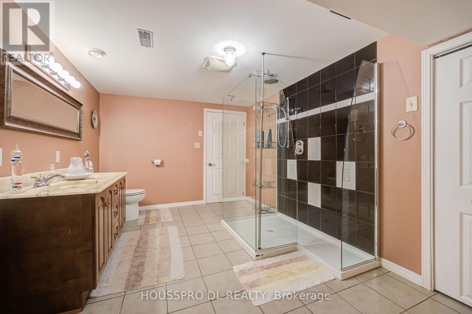 2683 Lakeshore Road E, Oro-Medonte, Ontario  L0L 1T0 - Photo 43 - S13137936