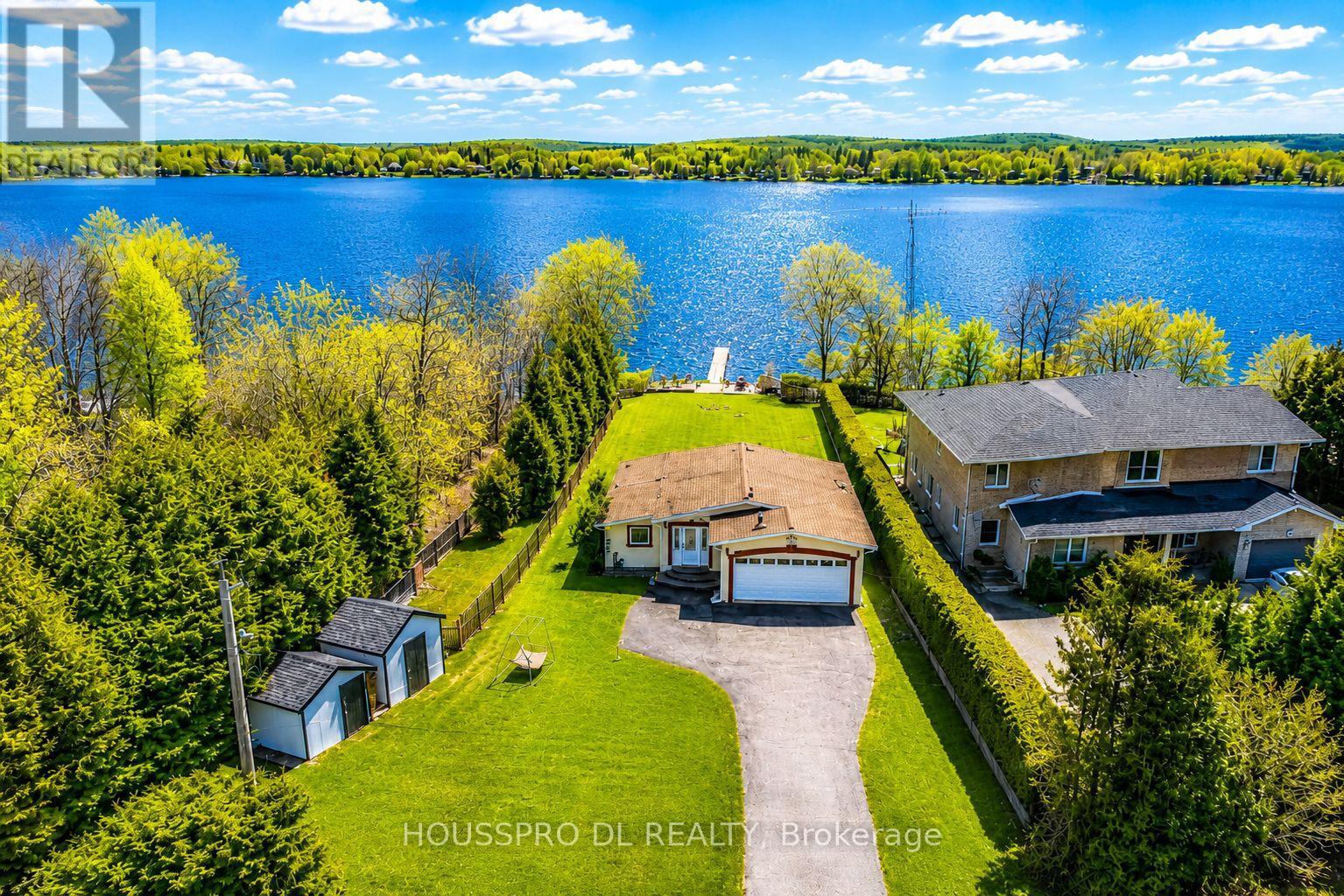 2683 Lakeshore Road E, Oro-Medonte, Ontario  L0L 1T0 - Photo 8 - S13137936