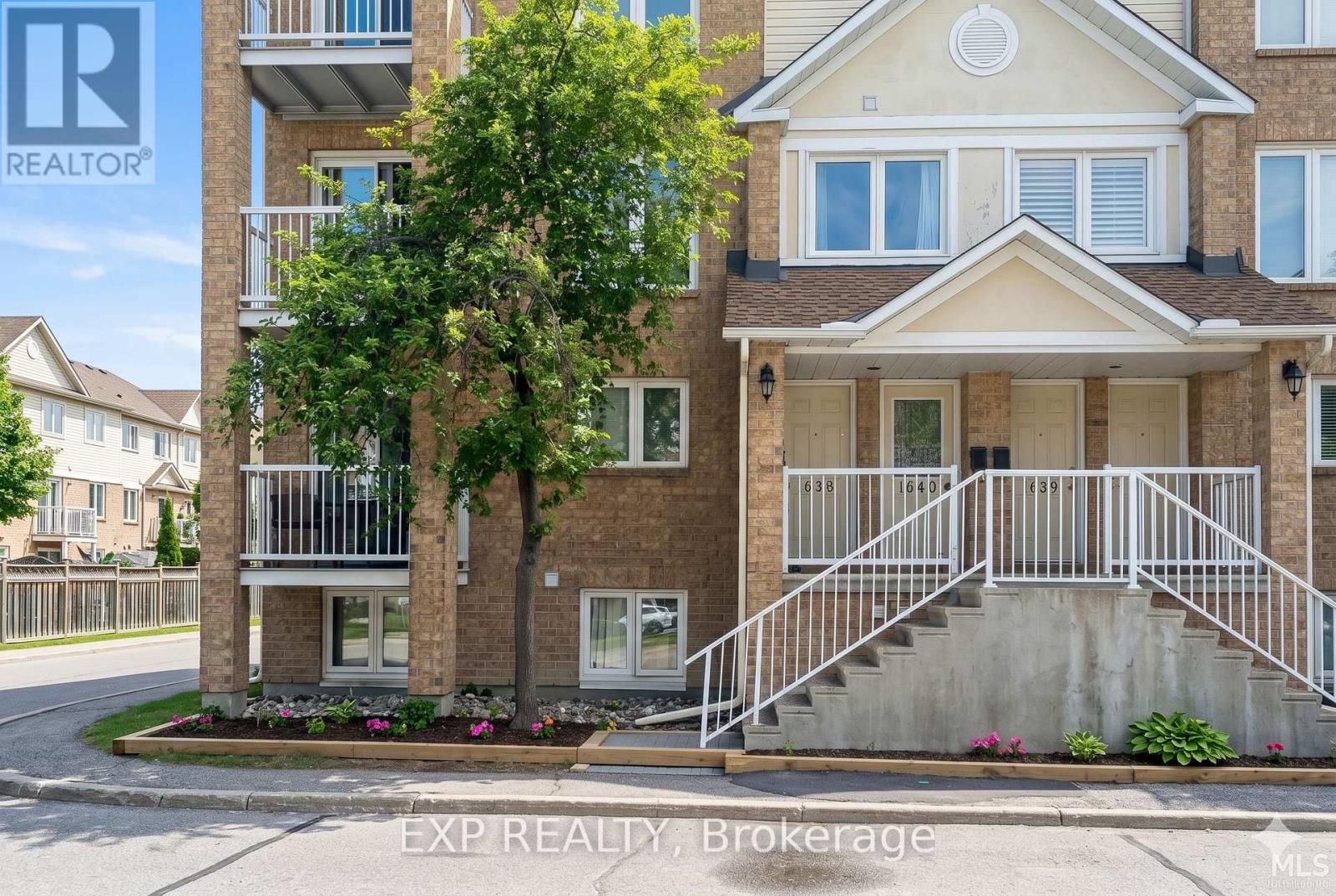 11 - 1639 Locksley Lane, Ottawa, Ontario K1J 1B6 - Photo 2 - X13151316