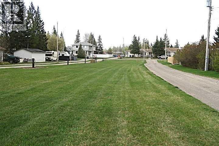 207 4 Street NW, Sundre, Alberta  T0M 1X0 - Photo 13 - A2312232