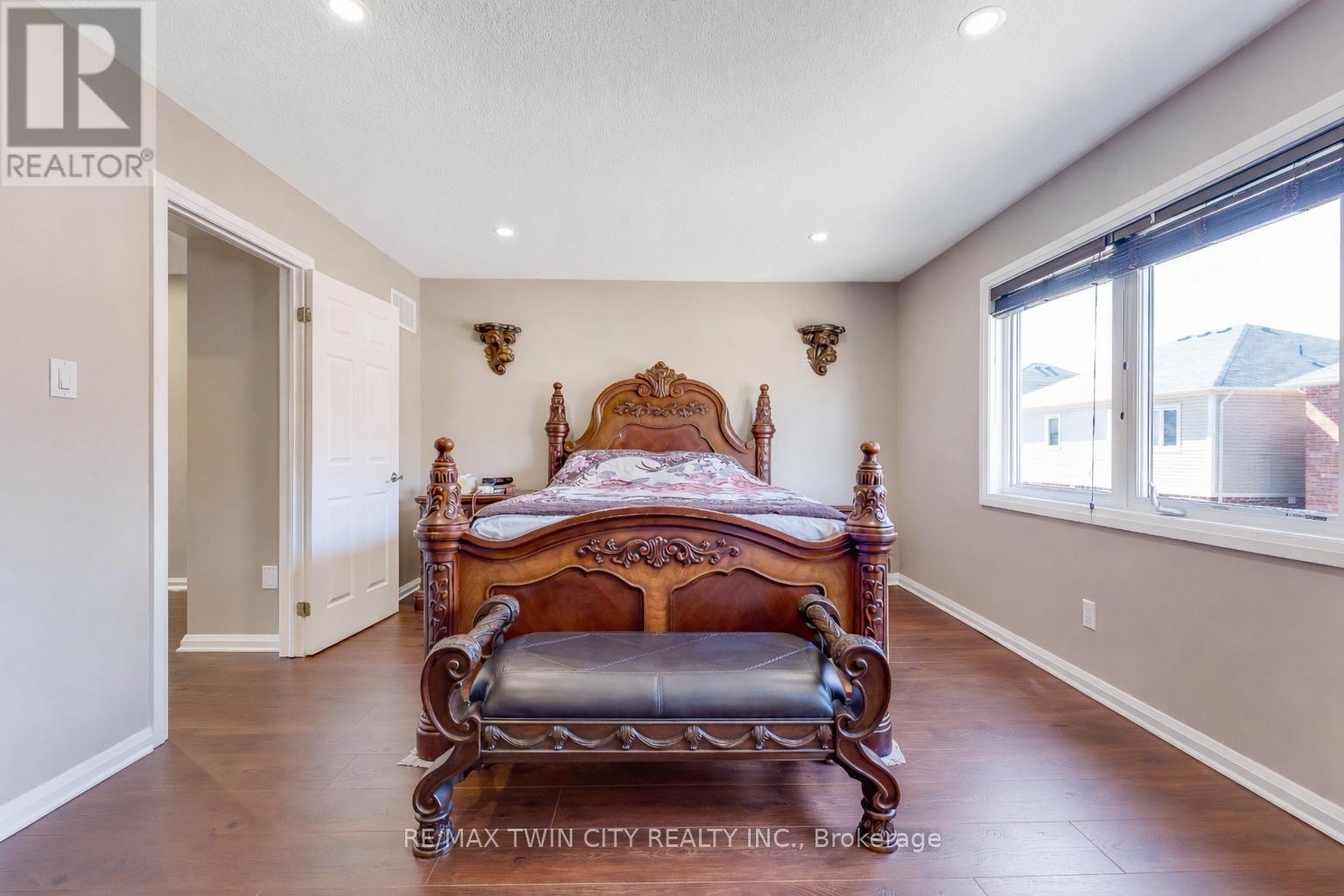 334 Apple Hill Crescent, Kitchener, Ontario  N2R 0E5 - Photo 21 - X13152386
