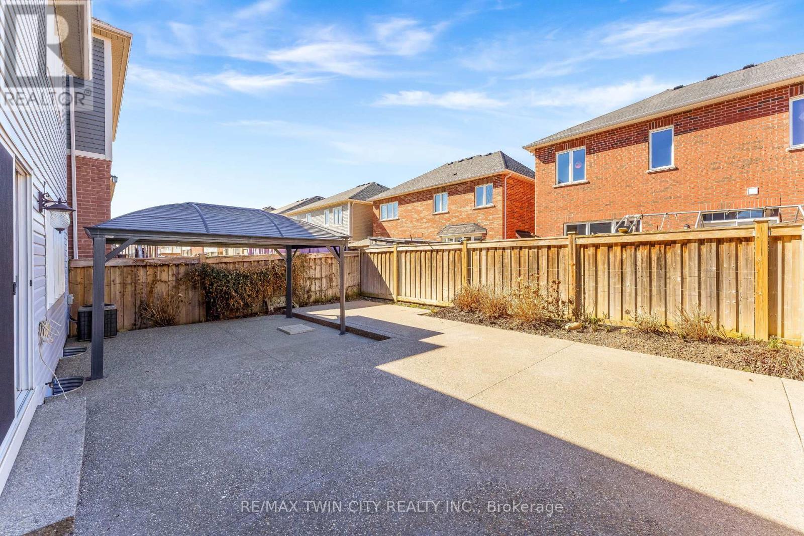 334 Apple Hill Crescent, Kitchener, Ontario  N2R 0E5 - Photo 36 - X13152386
