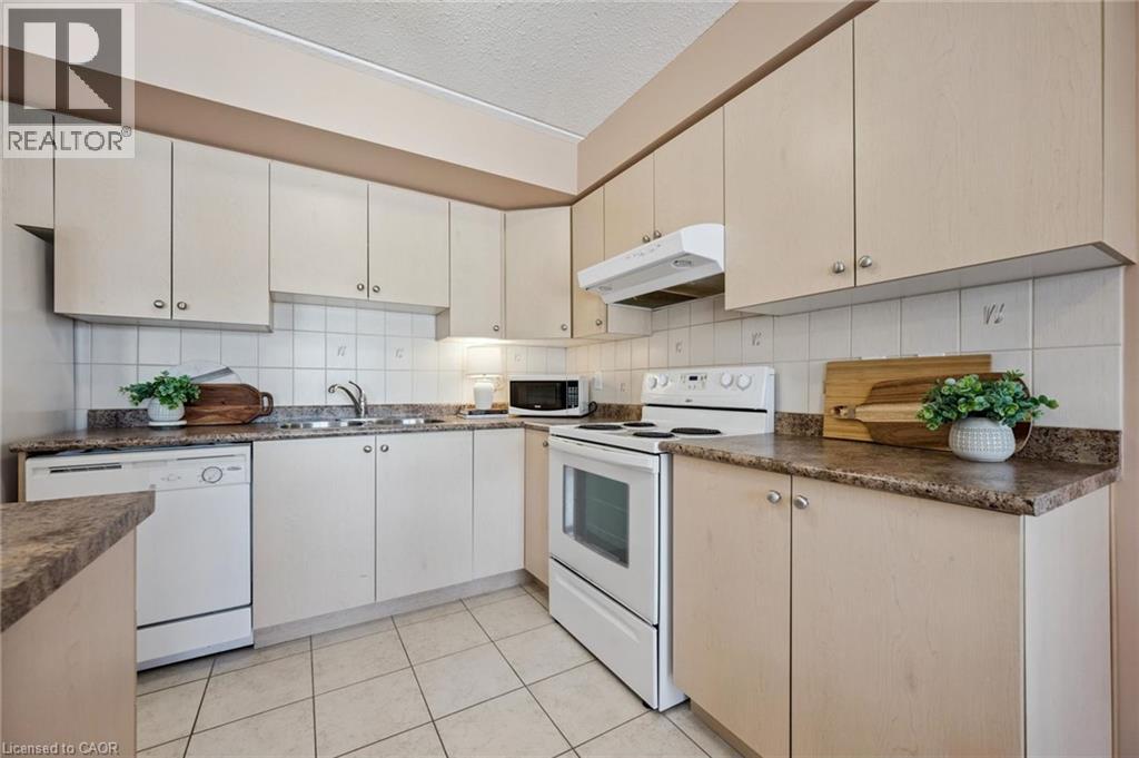 12 Holborn Drive Unit# 3a, Kitchener, Ontario  N2A 0A4 - Photo 12 - 40831999