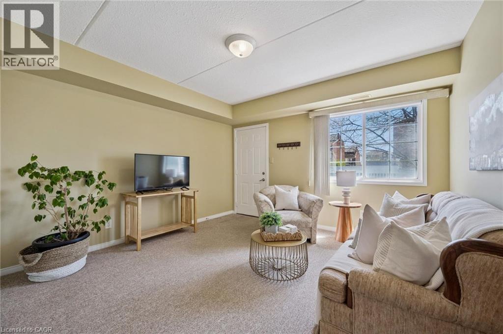 12 Holborn Drive Unit# 3a, Kitchener, Ontario  N2A 0A4 - Photo 15 - 40831999