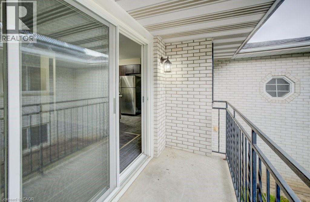 8 Amos Avenue Unit# 6, Waterloo, Ontario  N2L 2W7 - Photo 12 - 40831691