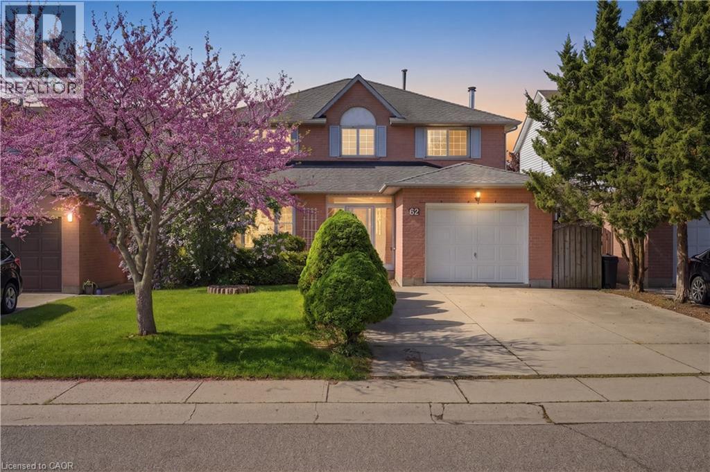 62 Dragoon Drive, Hamilton, Ontario  L9B 2E4 - Photo 1 - 40830717