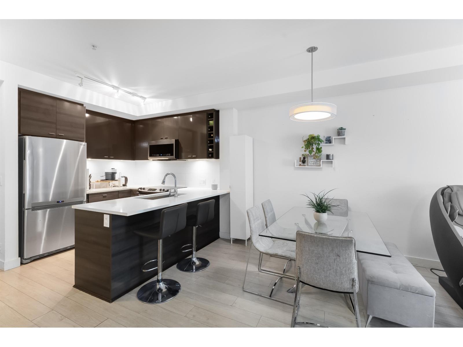 112 13931 Fraser Highway, Surrey, British Columbia  V3T 4E6 - Photo 5 - R3125924