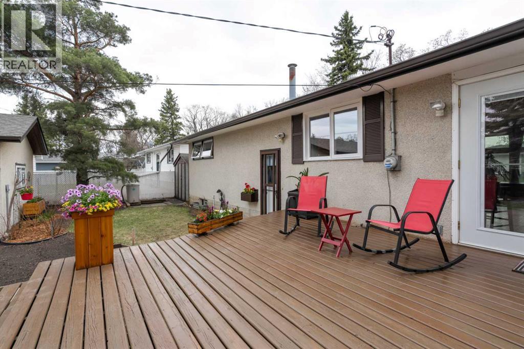 30 Montclare Avenue, Camrose, Alberta  T4V 2K8 - Photo 27 - A2311622