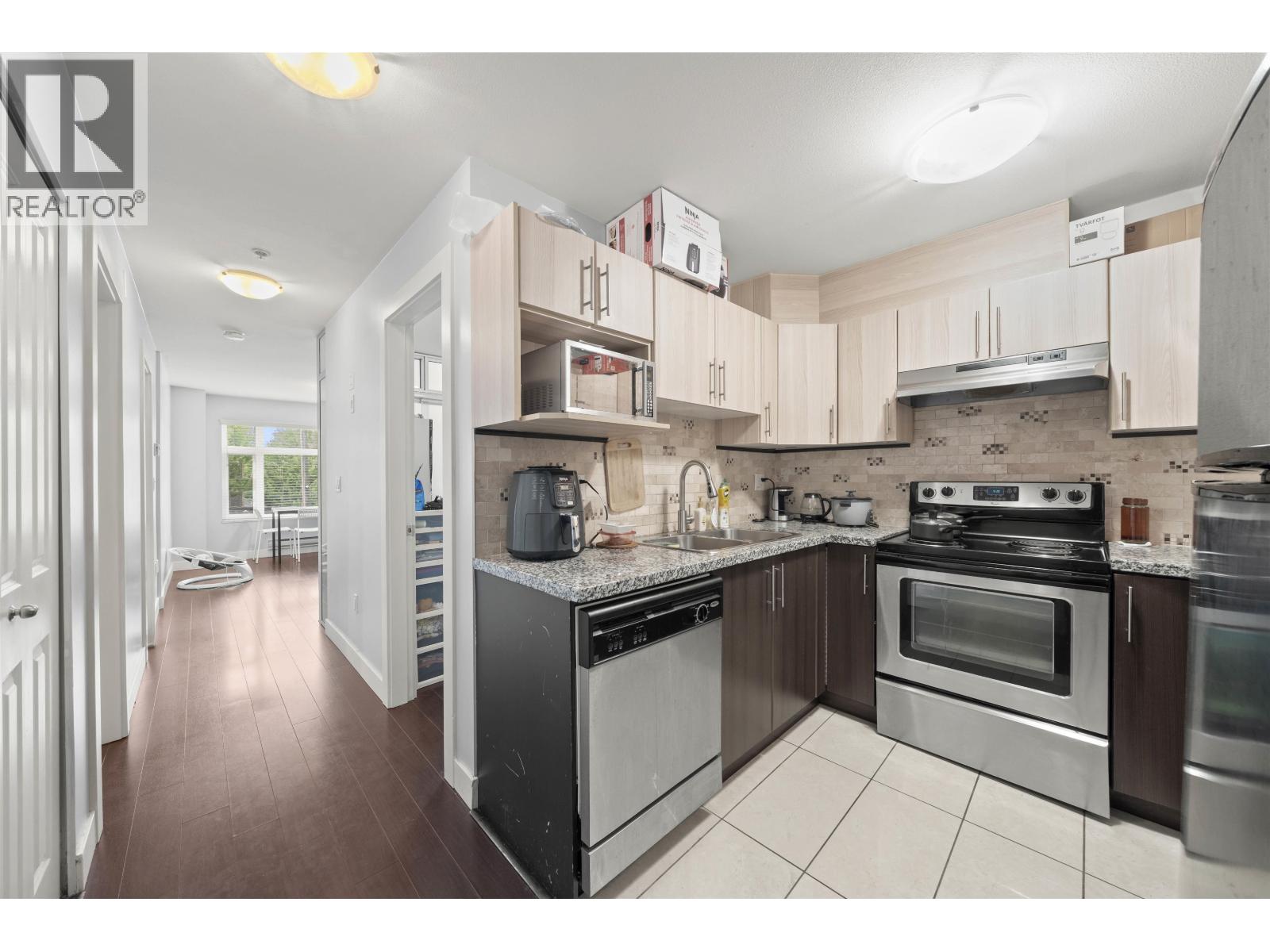 303 2745 E Hastings Street, Vancouver, British Columbia  V5K 1Z8 - Photo 14 - R3125928