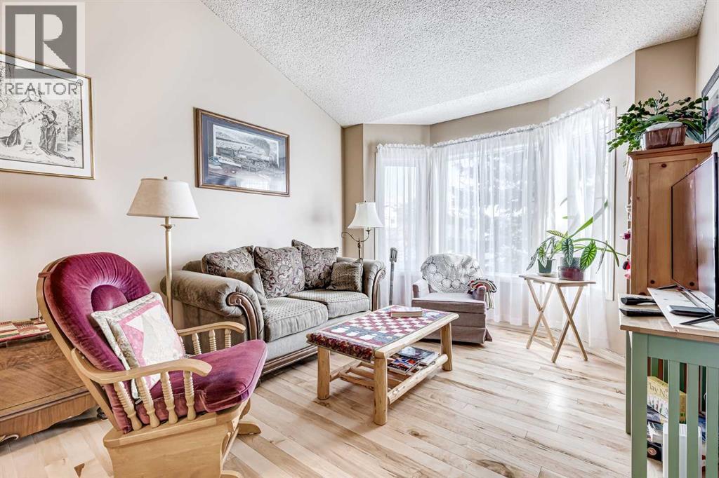 79 Macewan Meadow Way NW, Calgary, Alberta  T3K 3J3 - Photo 2 - A2309681