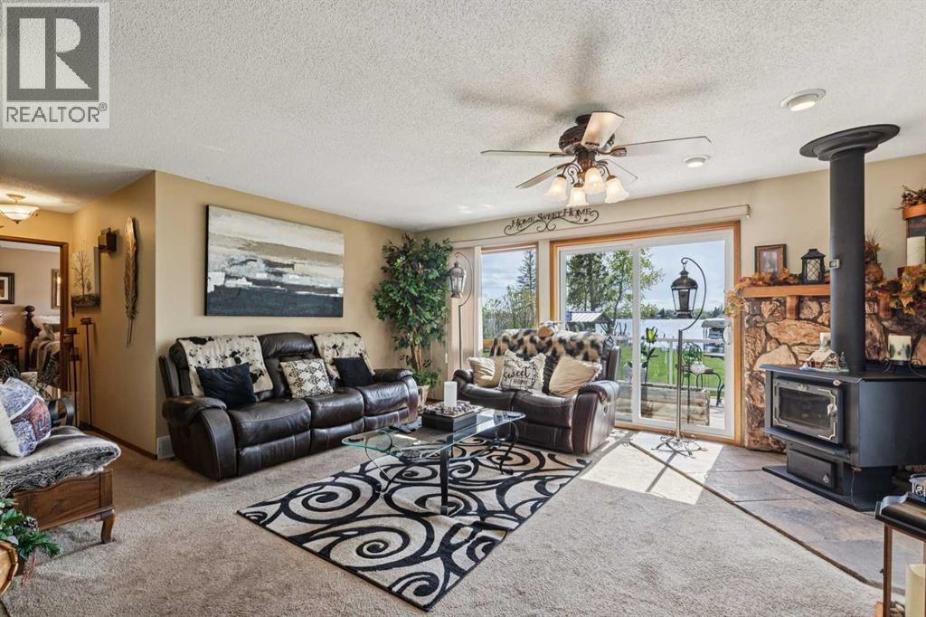 275 East Chestermere Drive, Chestermere, Alberta  T1X 1A2 - Photo 12 - A2311938
