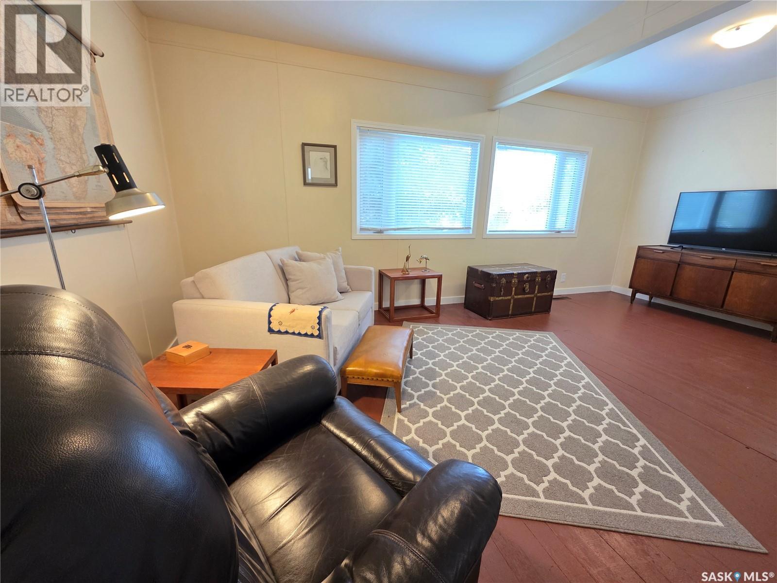 205 Warwick Street, Neville, Saskatchewan  S0N 1T0 - Photo 11 - SK036576
